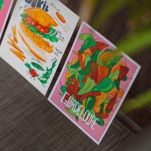 Impressions réalisées en Guadeloupe, spécialisées dans le tirage photo professionnel, fine-art et la mise en valeur de vos images. Idéal pour photographes, créatifs, restaurants, artisans, hébergements touristiques et entreprises. Tirages premium CW Print, pour sublimer vos photos et vos projets visuels.